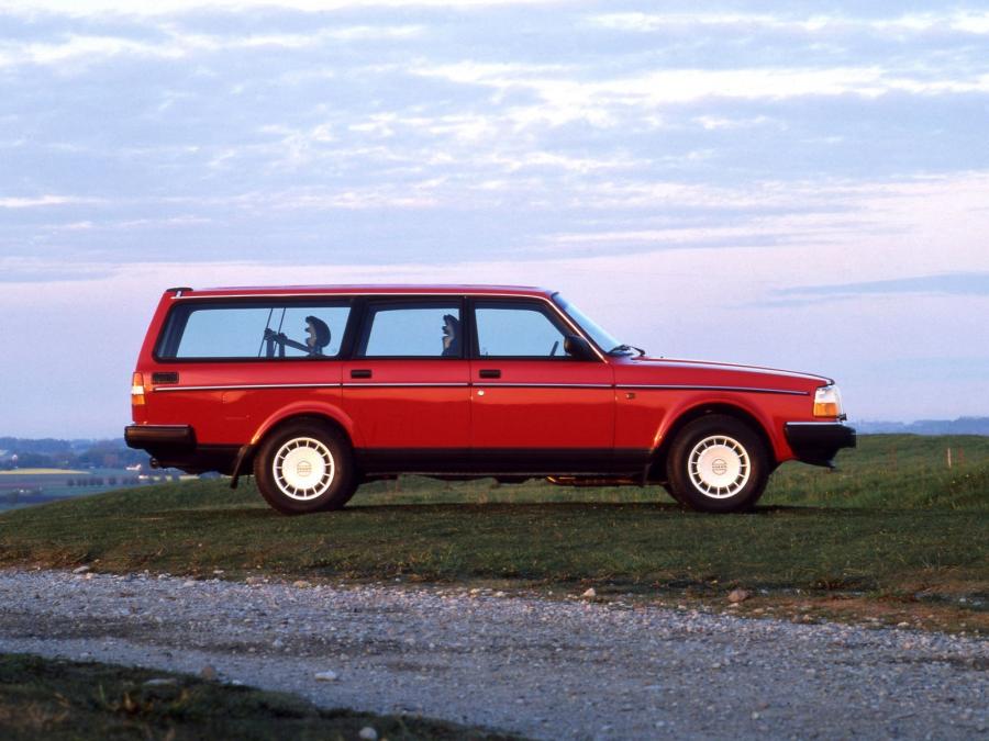  Volvo 240 GLT 1989 года  (фото 2 из 4)